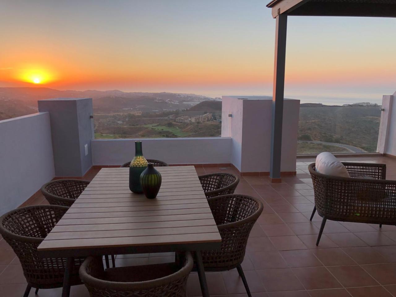 Luxury Apartment Rosita Sitio de Calahonda Kültér fotó